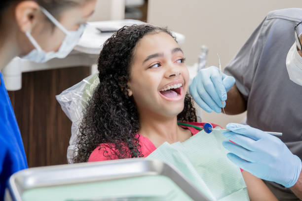 Best Broken or Cracked Tooth Emergency Dentist in Storm Lake, IA